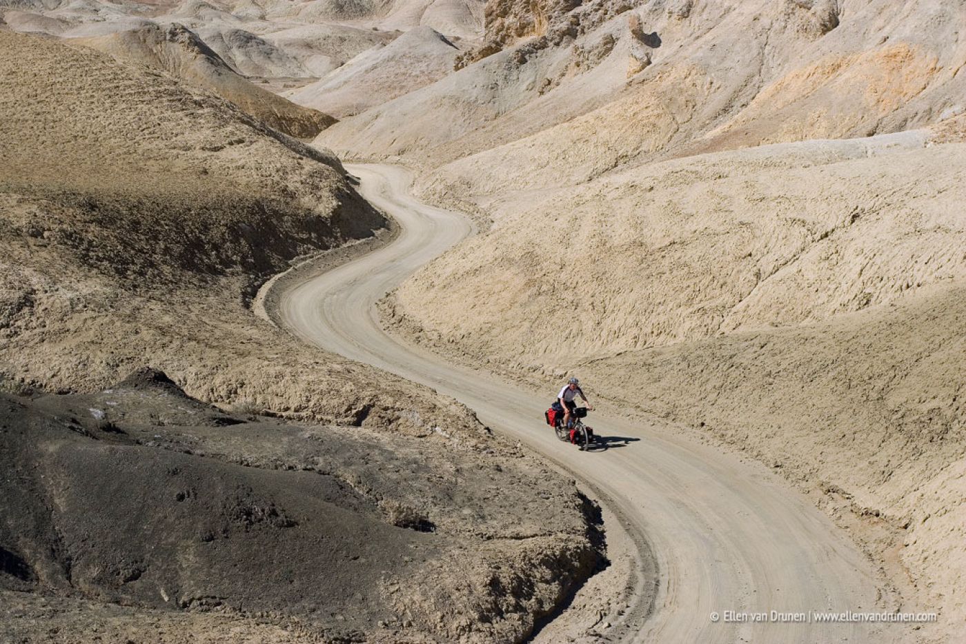 Twenty Mule Team Canyon Road